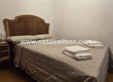 Sale - Apartment - Torrevieja - Centro