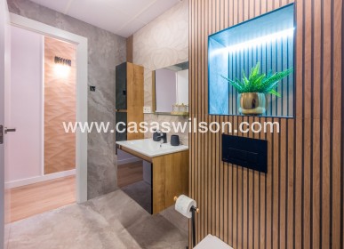 Sale - Apartment - Torrevieja - Playa del Cura