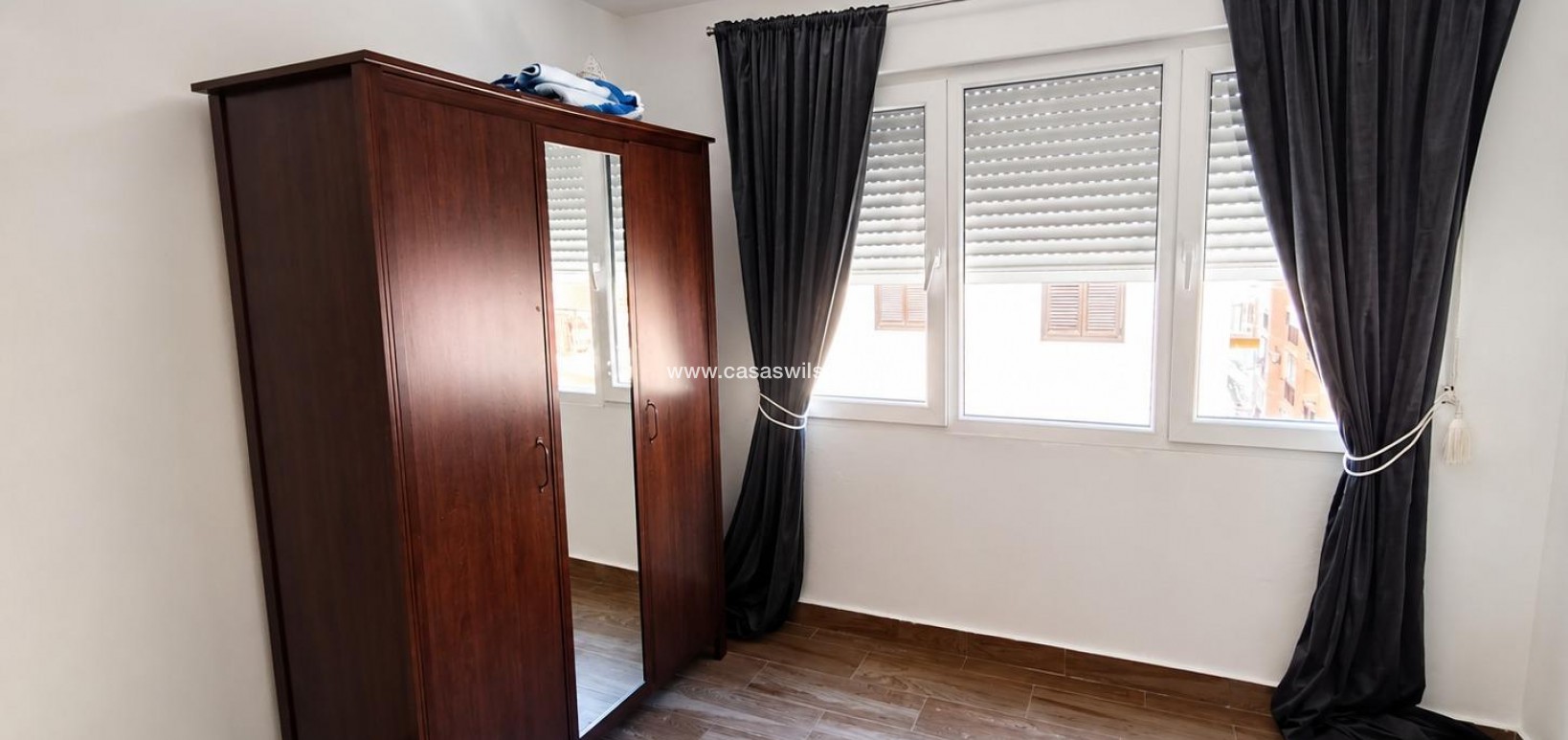 Sale - Apartment - Torrevieja - Playa del Cura