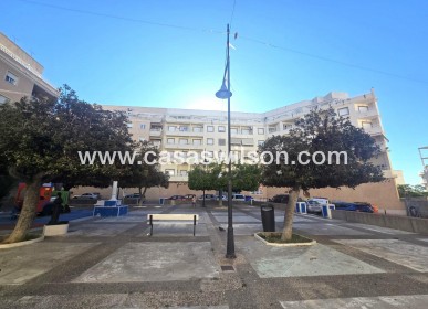Sale - Apartment - Torrevieja - Centro