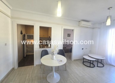 Sale - Apartment - Torrevieja - Centro
