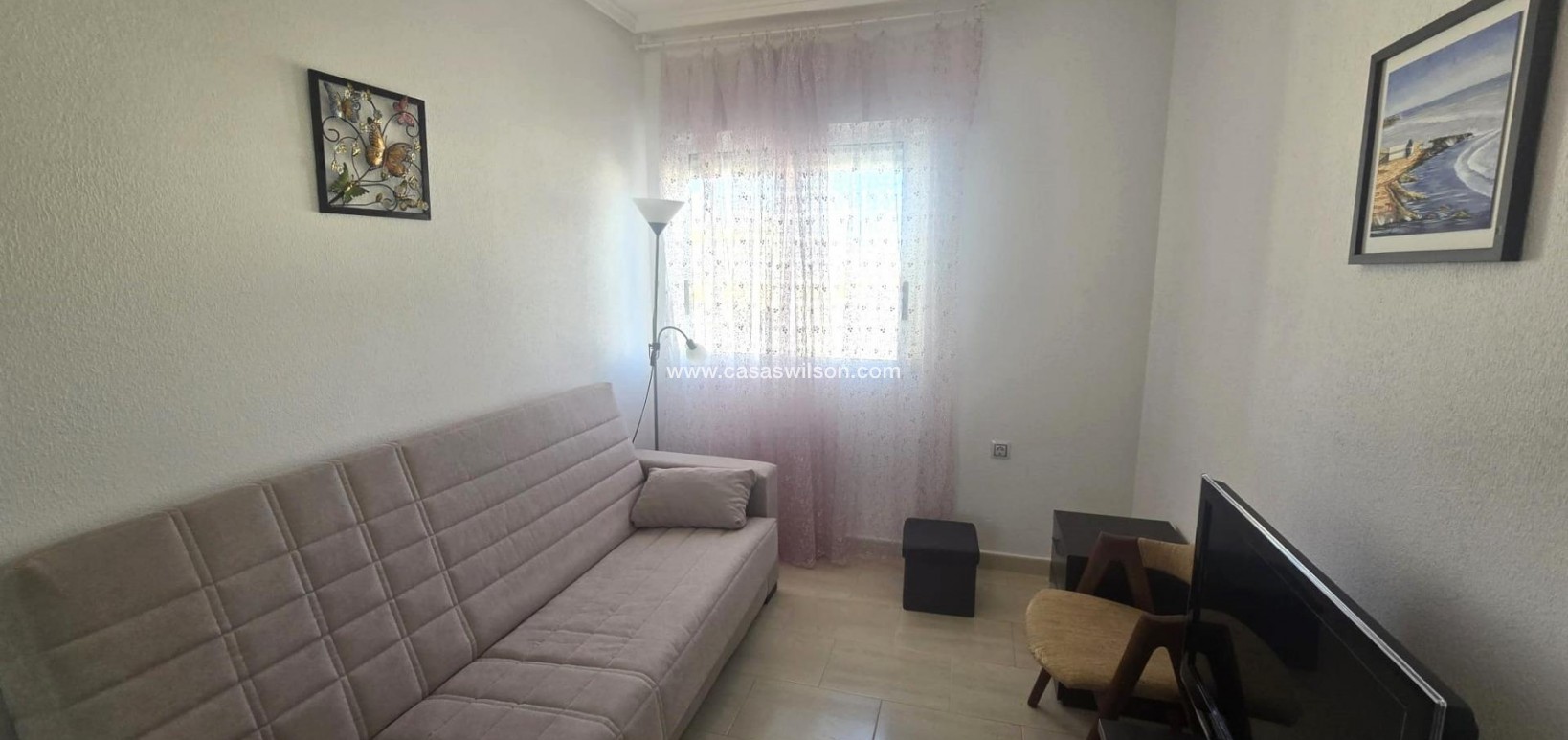 Sale - Apartment - Torrevieja - Centro