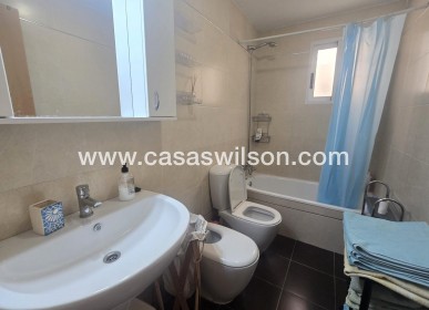 Sale - Apartment - Torrevieja - Centro