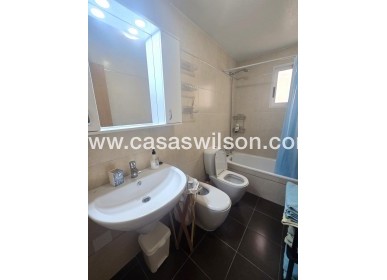Sale - Apartment - Torrevieja - Centro
