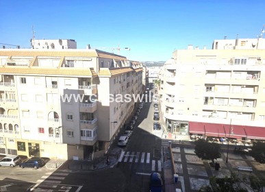 Sale - Apartment - Torrevieja - Centro