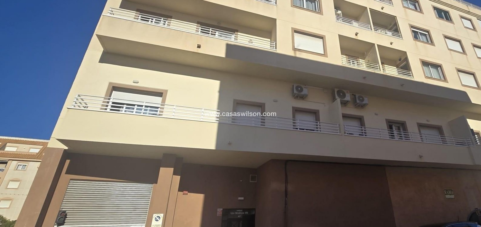 Sale - Apartment - Torrevieja - Centro