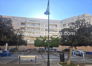 Sale - Apartment - Torrevieja - Centro