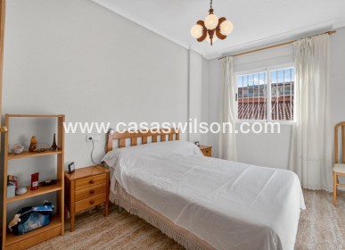 Sale - Apartment - Torrevieja - Playa de los Locos