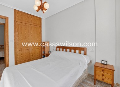 Sale - Apartment - Torrevieja - Playa de los Locos