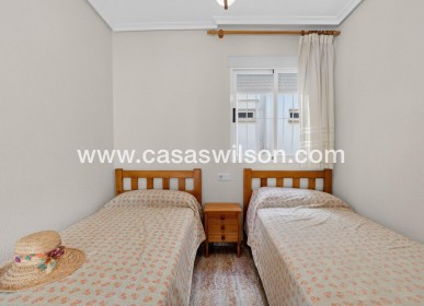 Sale - Apartment - Torrevieja - Playa de los Locos