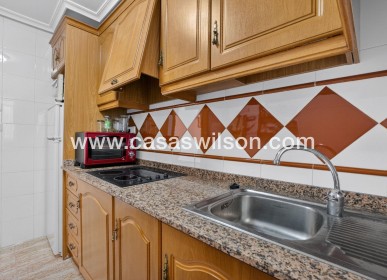 Sale - Apartment - Torrevieja - Playa de los Locos