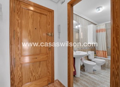 Sale - Apartment - Torrevieja - Playa de los Locos