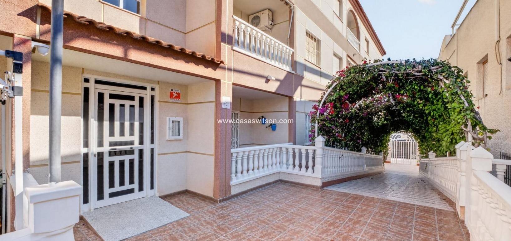 Sale - Apartment - Torrevieja - Playa de los Locos