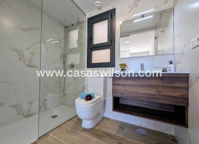 Sale - Apartment - Villamartin - Costa Blanca