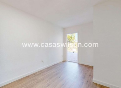 Sale - Bungalow - Orihuela - Inland