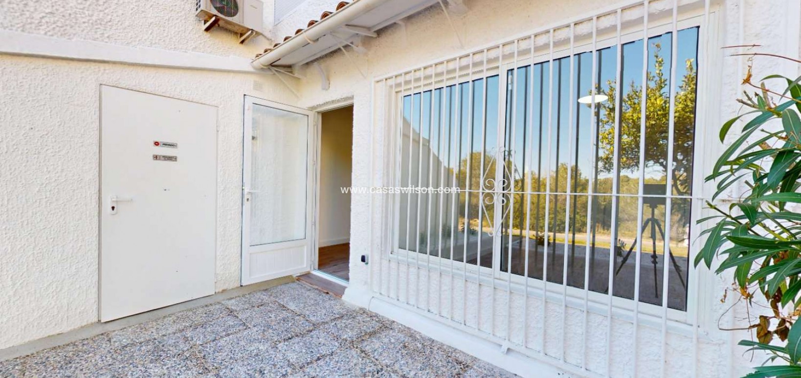 Sale - Bungalow - Orihuela - Inland