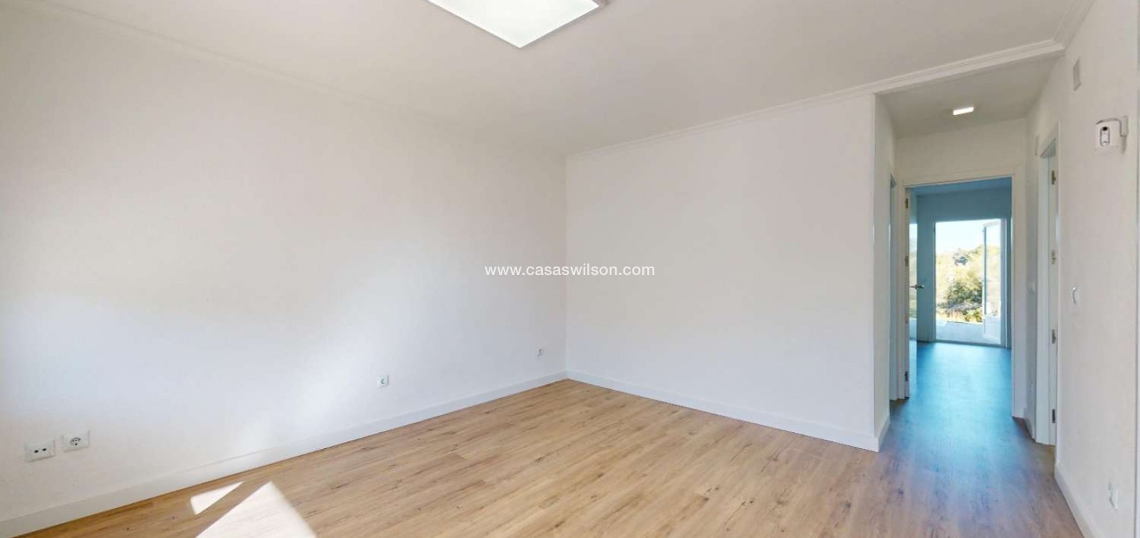 Sale - Bungalow - Orihuela - Inland