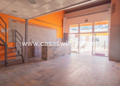 Sale - commercial - La Finca Golf - Algorfa