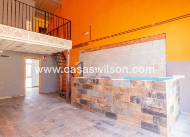 Sale - commercial - La Finca Golf - Algorfa