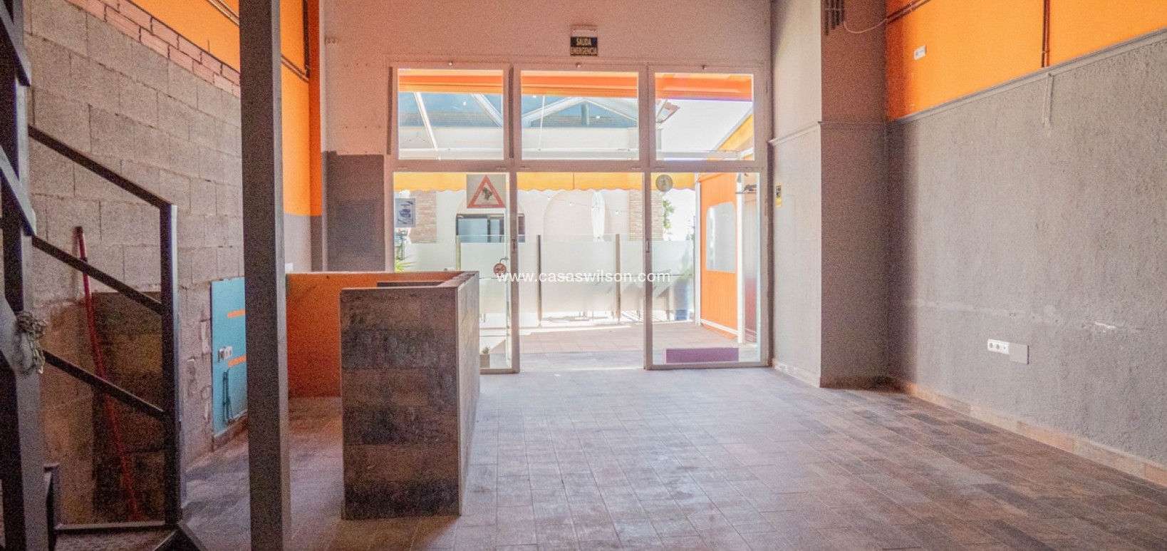 Sale - commercial - La Finca Golf - Algorfa