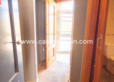Sale - commercial - La Finca Golf - Algorfa