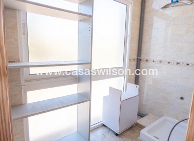 Sale - commercial - La Finca Golf - Algorfa
