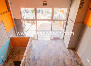 Sale - commercial - La Finca Golf - Algorfa