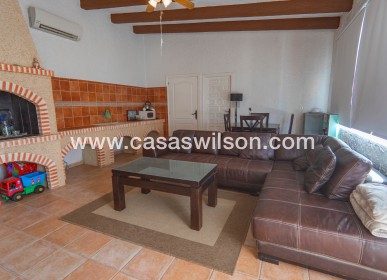 Sale - Villa - Las Heredades - Heredades