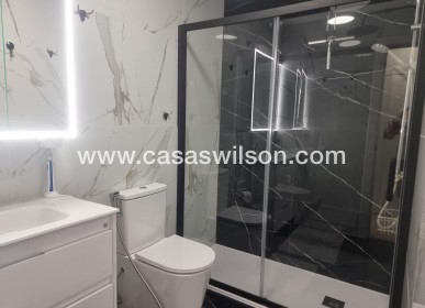 Sale - Appartement - Torrevieja - Playa de los Locos