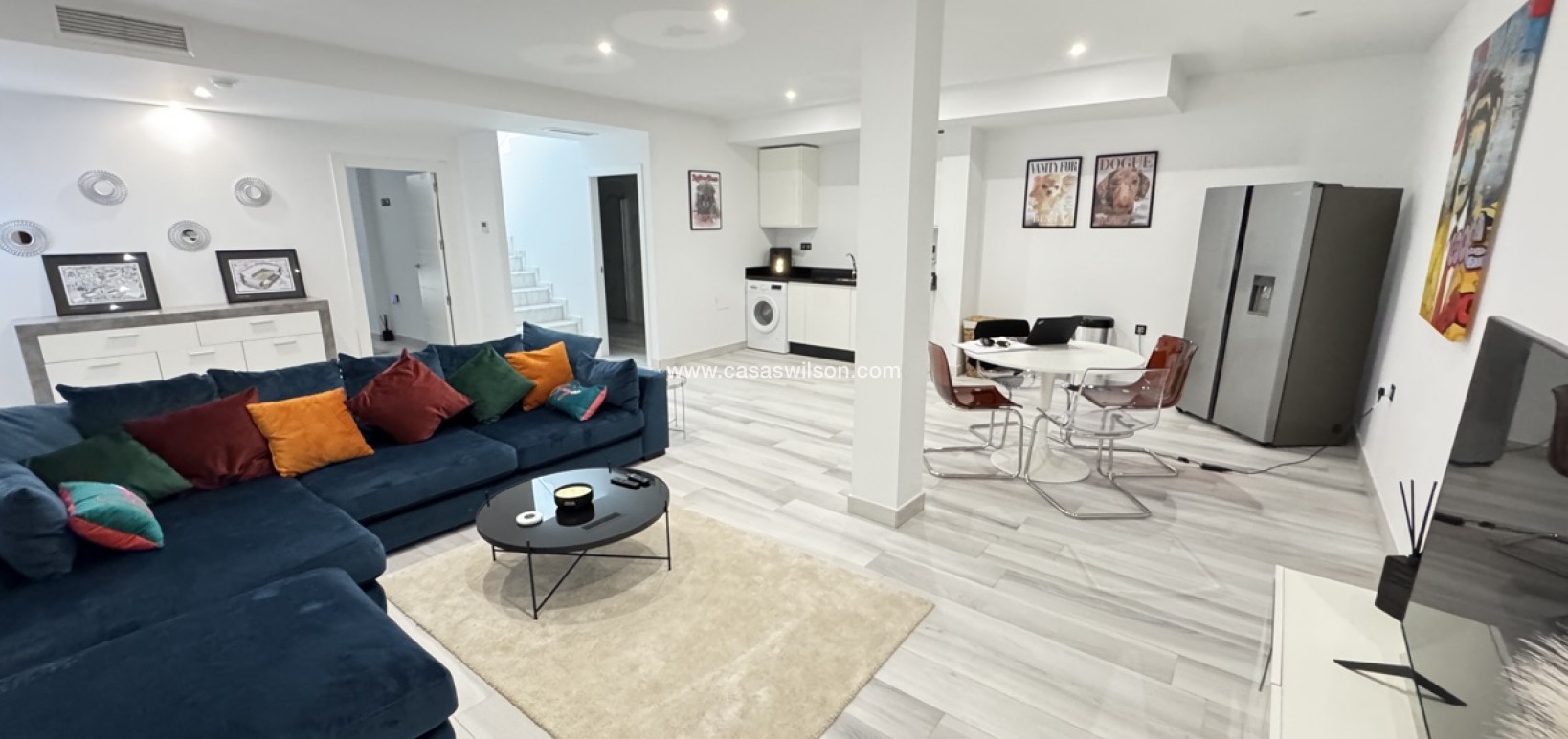 Bestaande bouw - Villa - Lomas De Cabo Roig