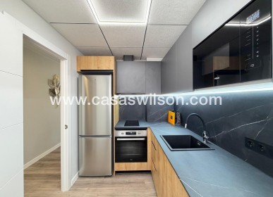 Venta - Apartamento - Torrevieja - Estacion De Autobuses