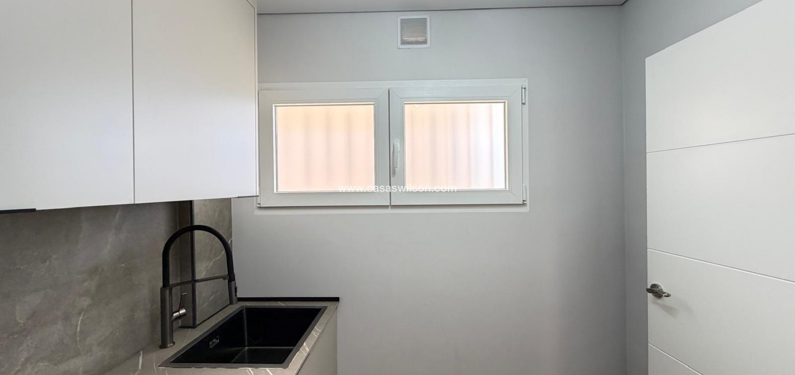 Sale - Apartment - Torrevieja - Punta prima