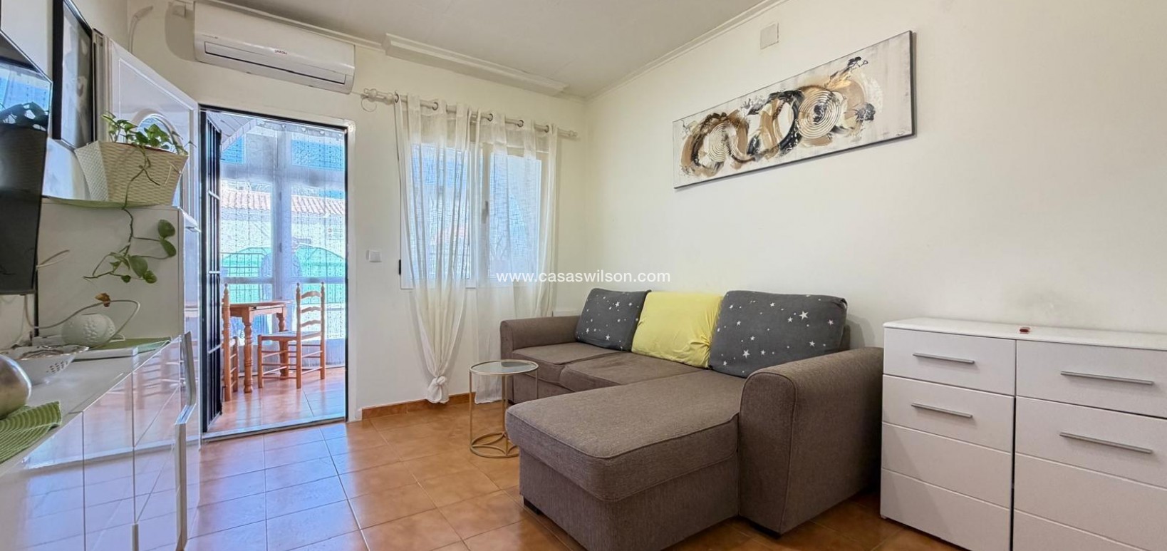 Sale - Townhouse - Torrevieja - Nueva Torrevieja