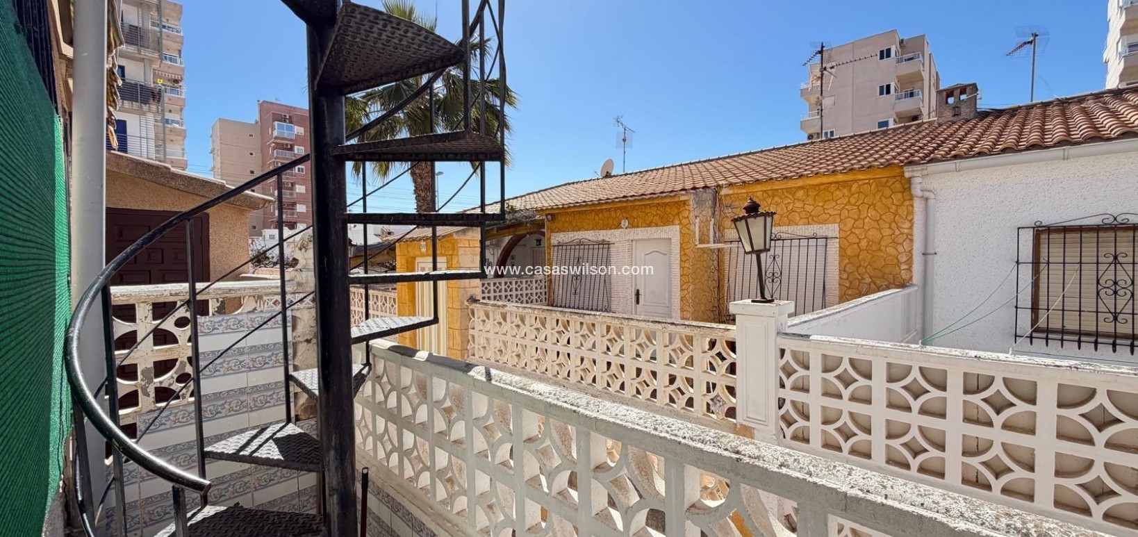 Sale - Townhouse - Torrevieja - Nueva Torrevieja
