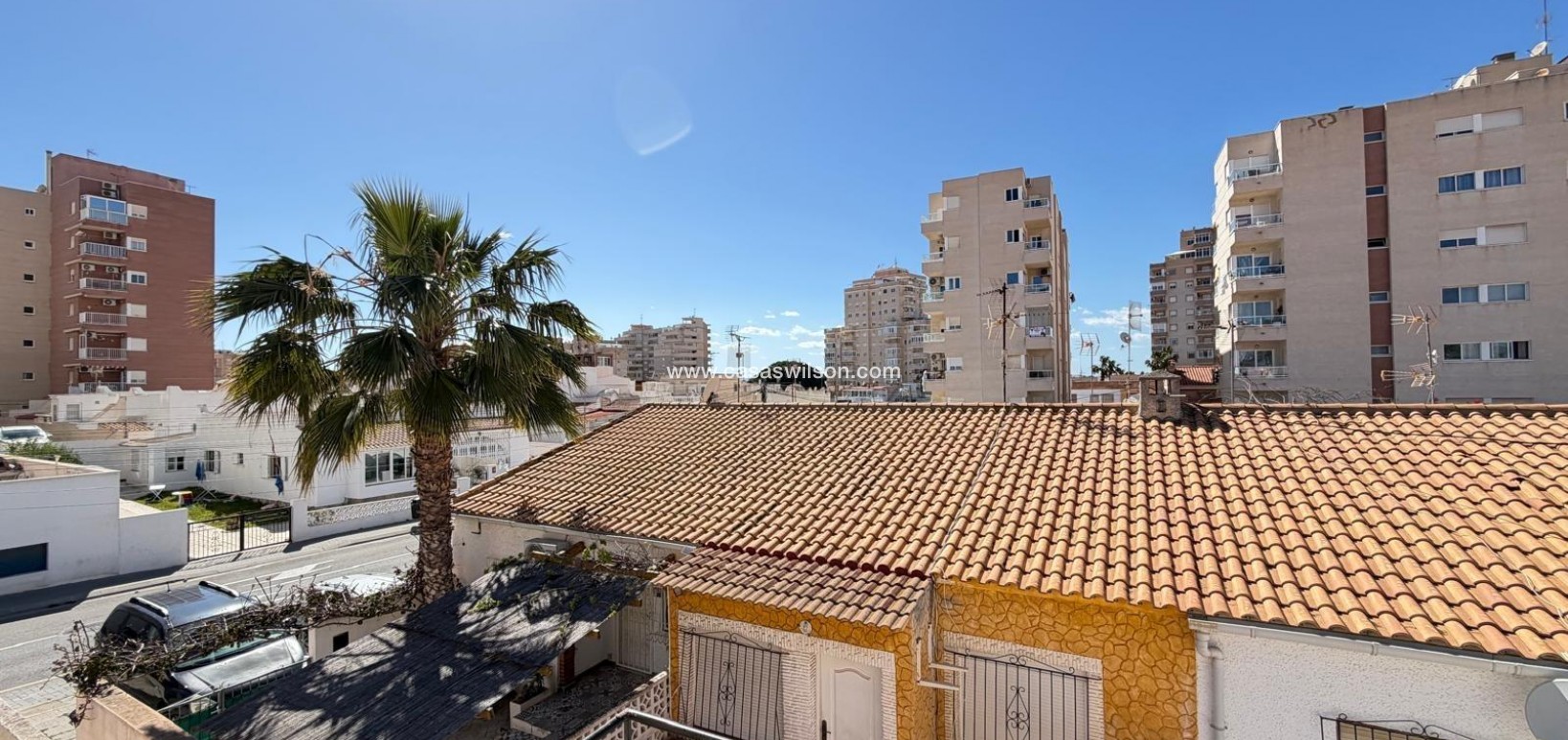 Sale - Townhouse - Torrevieja - Nueva Torrevieja