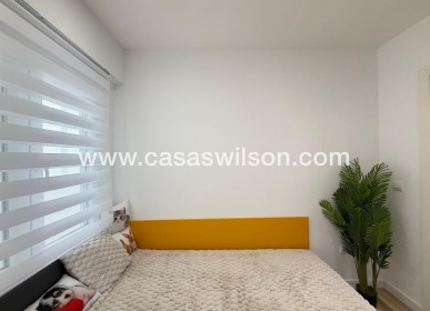 Sale - Appartement - Torrevieja - Centro