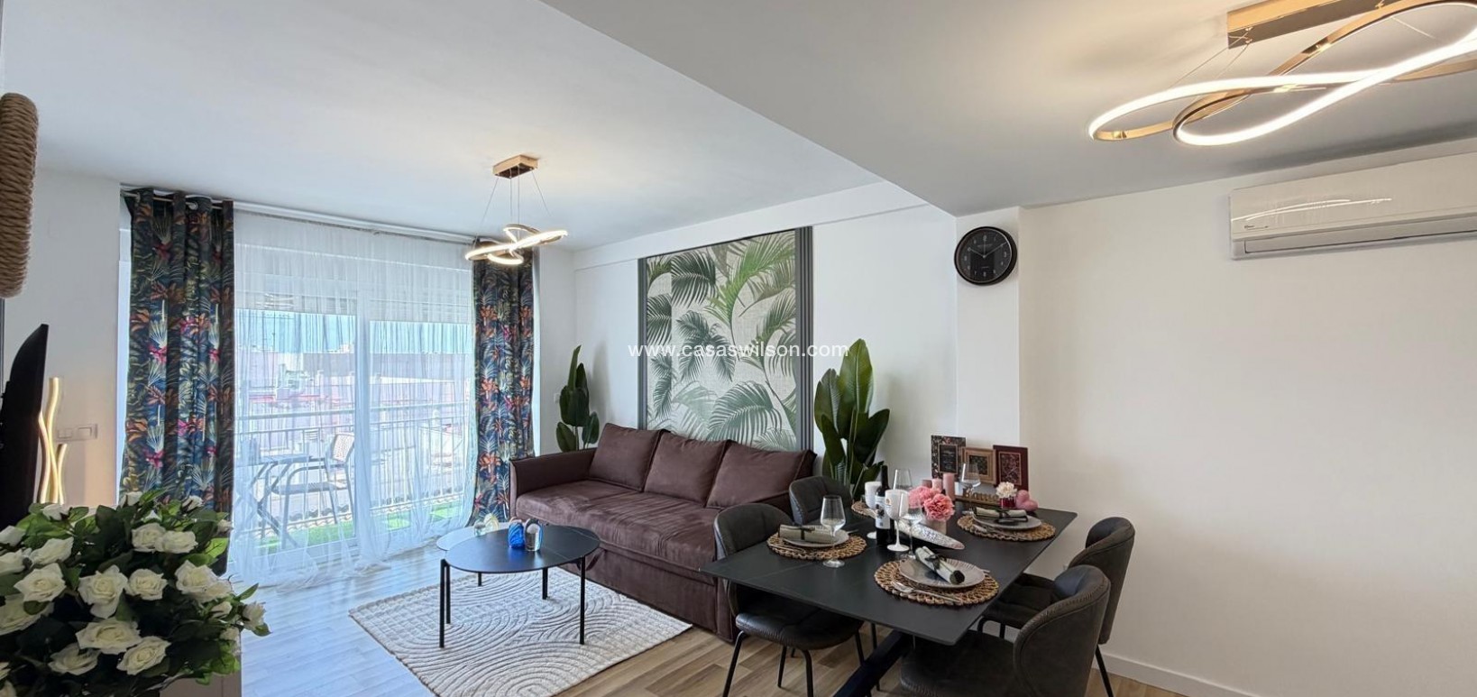 Sale - Appartement - Torrevieja - Centro