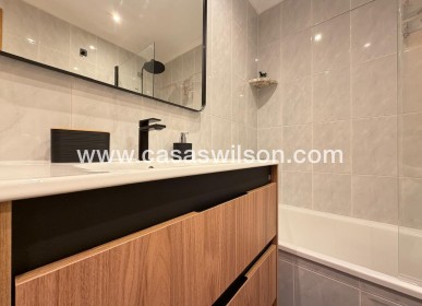 Sale - Appartement - Torrevieja - Playa de los Locos