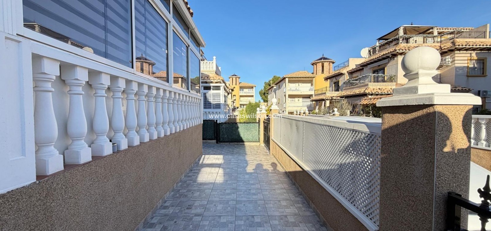 Sale - Townhouse - Orihuela Costa - 