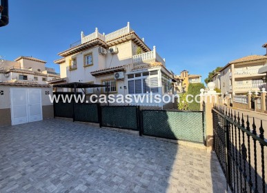 Sale - Townhouse - Orihuela Costa - 