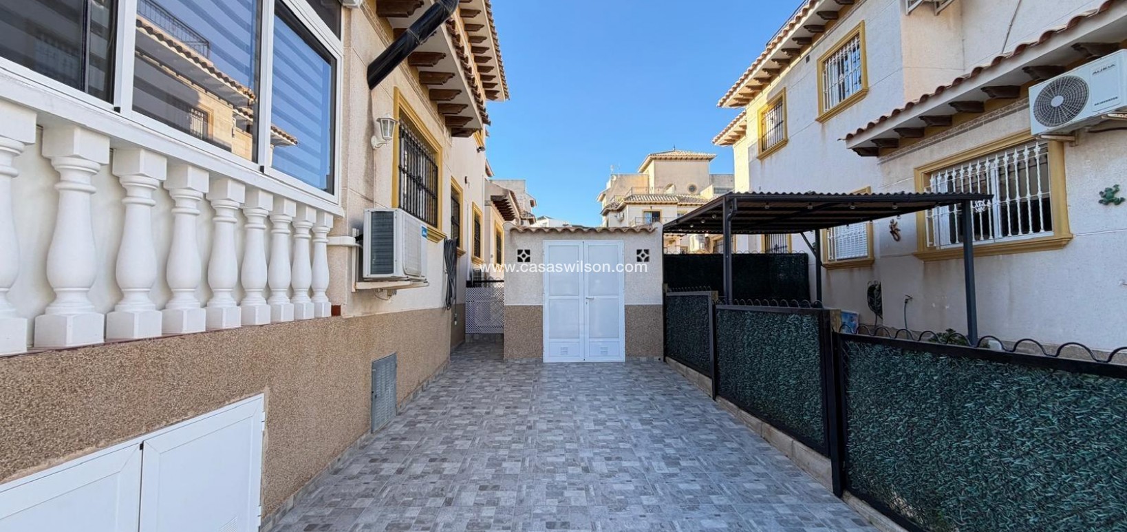 Sale - Townhouse - Orihuela Costa - 