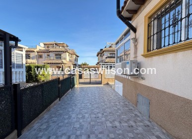 Sale - Townhouse - Orihuela Costa - 