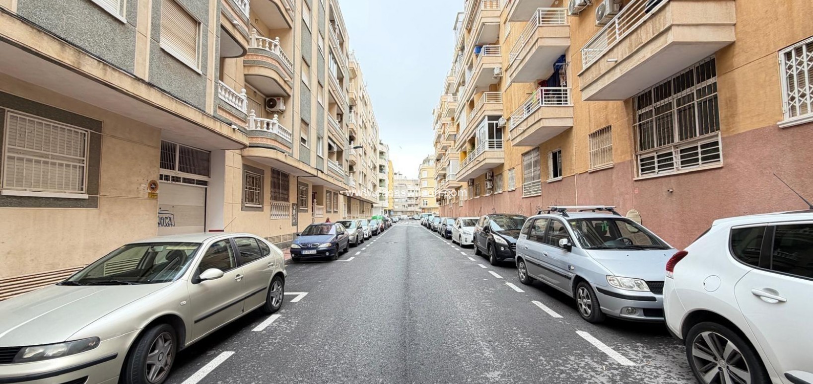 Venta - Apartamento - Torrevieja - Estacion De Autobuses