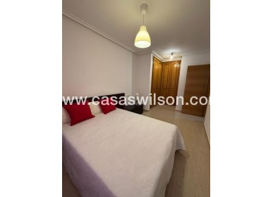 Venta - Apartamento - Torrevieja - Centro