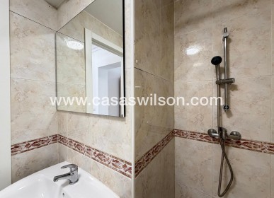 Venta - Apartamento - Torrevieja - Centro