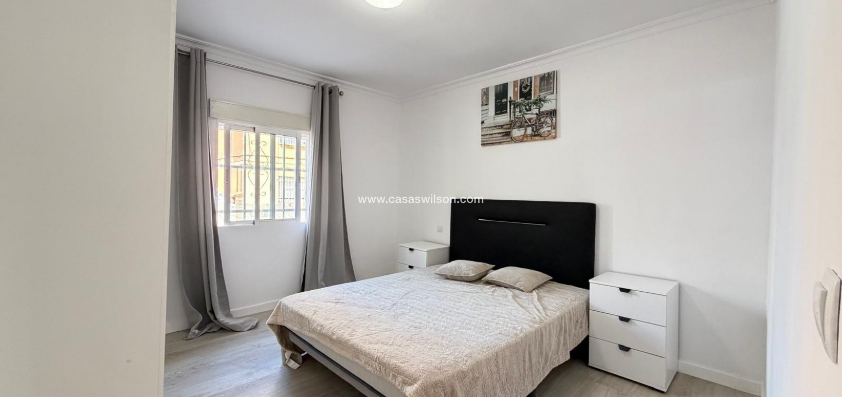 Venta - Apartamento - Torrevieja - Centro