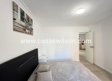Venta - Apartamento - Torrevieja - Centro