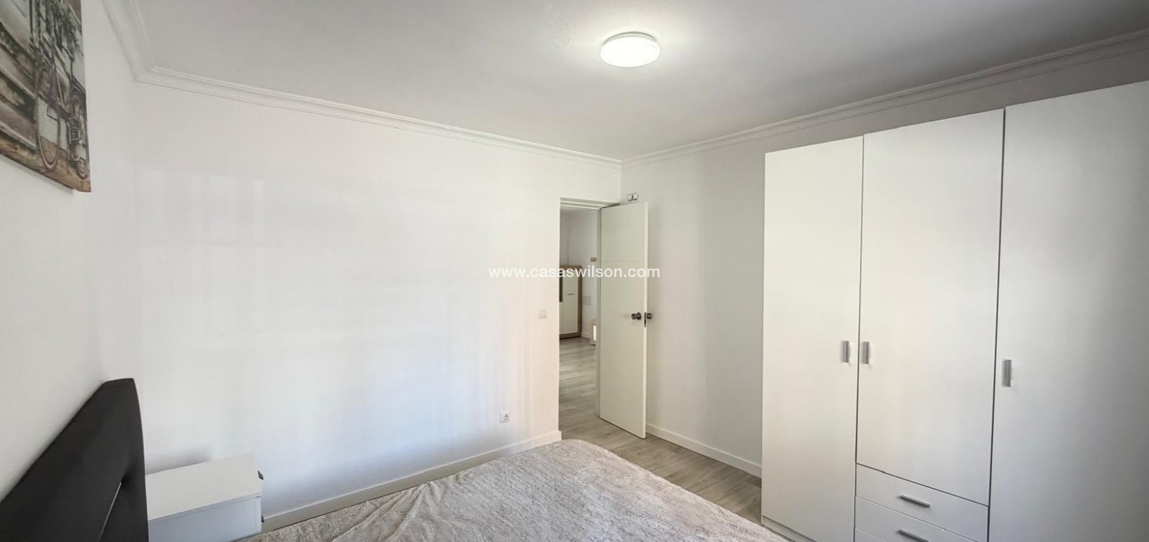 Venta - Apartamento - Torrevieja - Centro