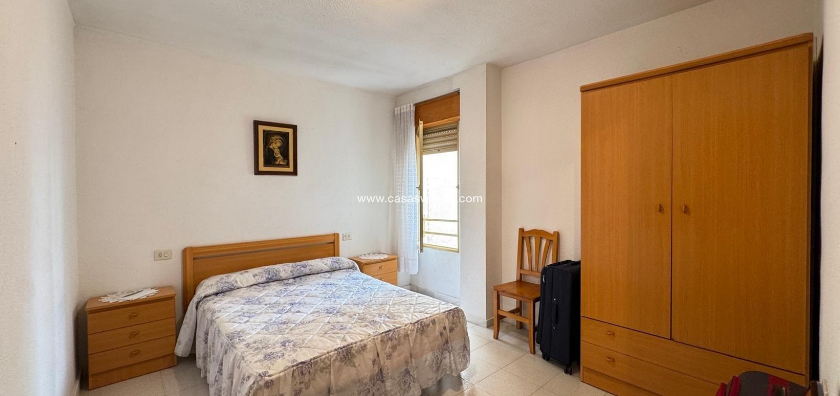 Sale - Appartement - Torrevieja - Centro
