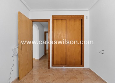 Venta - Apartamento - Torrevieja - El Limonar